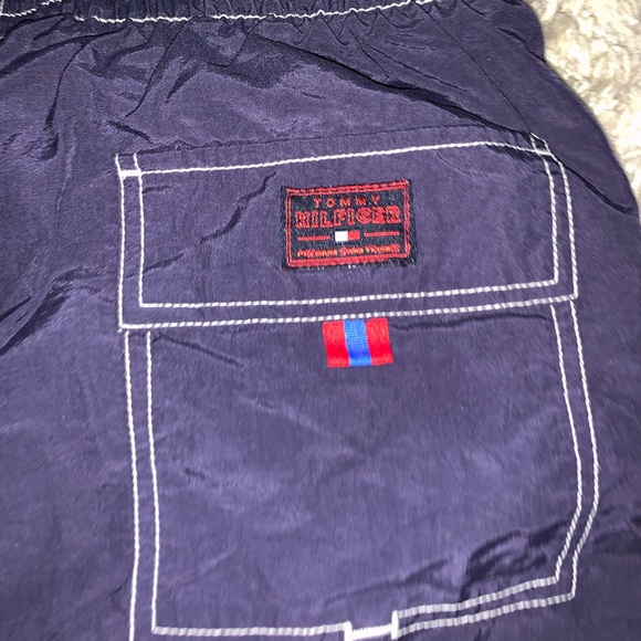Tommy Hilfiger Shorts - Picture 3 of 5